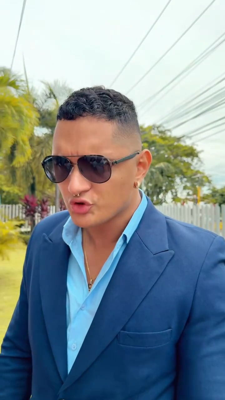 [COMPLETE] 635M0920 TM023 Sentía vergüenza de su propia familia y la vida le dio una gran lección