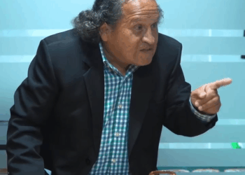 [COMPLETE] 083M0920 AF540 Padre es despreciad0 por sus hijos por volverse a enamorar