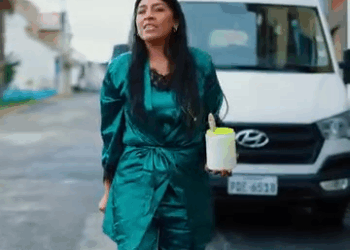 [COMPLETE] 090M0920 AF547 Término su matrimonio por dejarse llevar de los malos comentarios de su hijastro