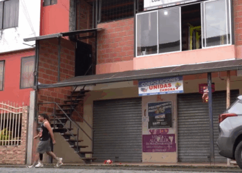 [COMPLETE] 605M0920 C411 Le rompieron el corazón y se metió al gym para darles una lección