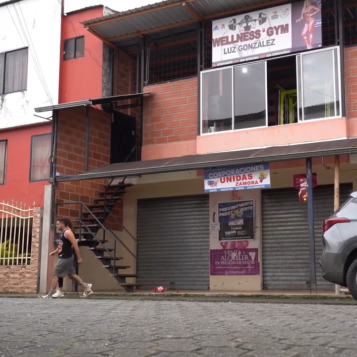 [COMPLETE] 605M0920 C411 Le rompieron el corazón y se metió al gym para darles una lección