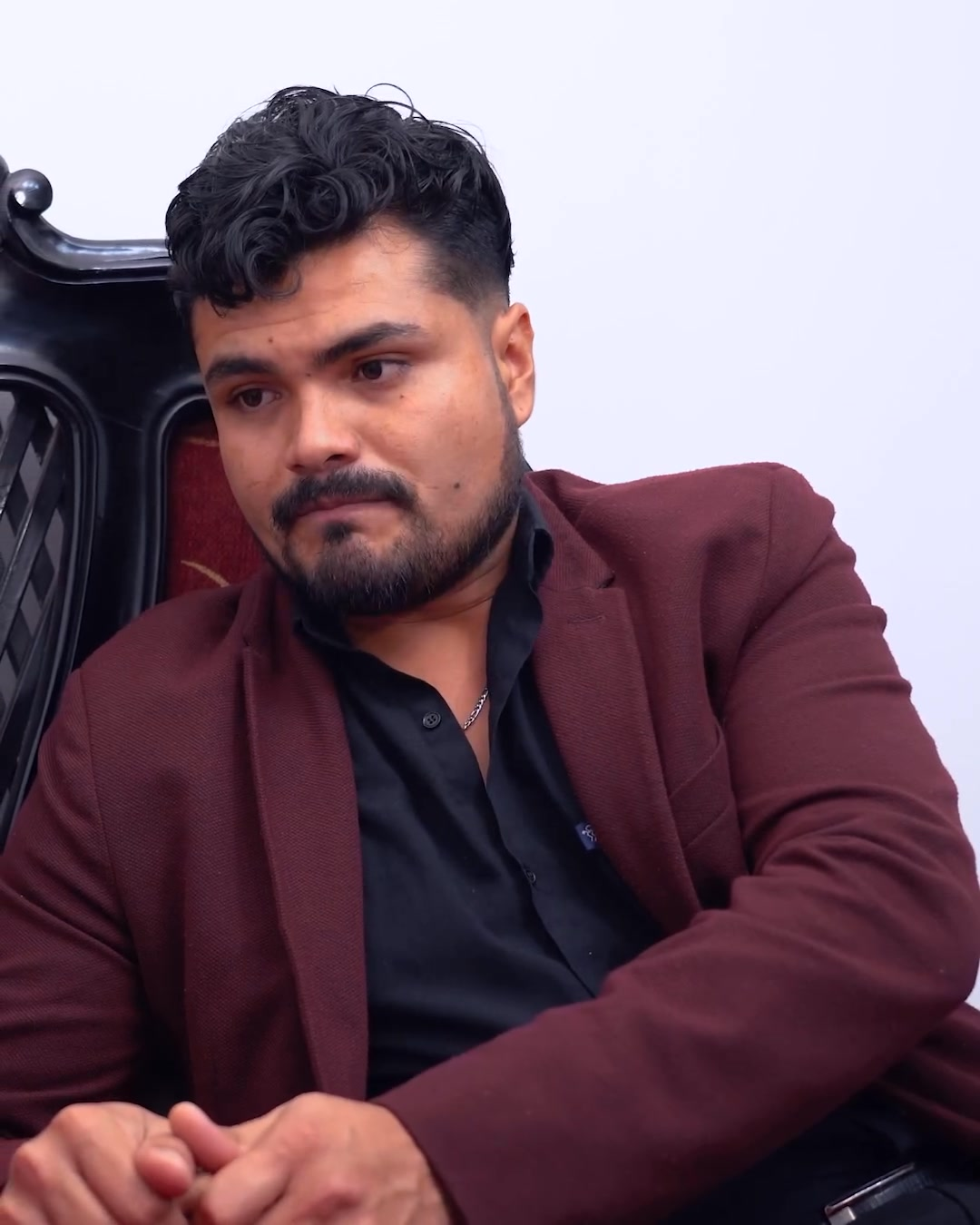 [COMPLETE] 597M0920 C403 Se convirtió en niñera por accidente