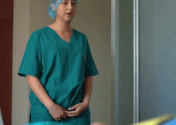 [COMPLETE] 120M0920 AF577 El amor de su hermana perdida le salvó la vida