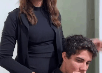 [COMPLETE] 103M1005 AG103 Chegou comemorando mesmo nessa situação