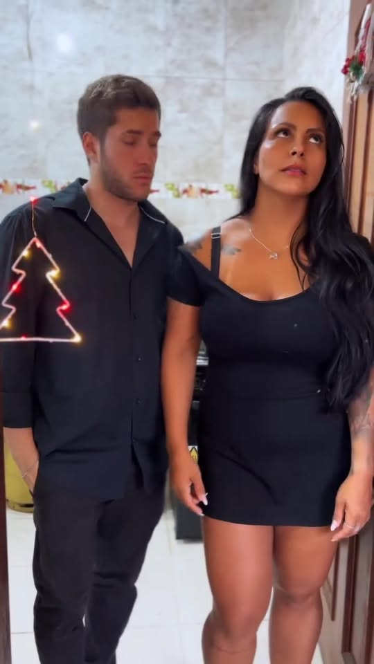 [COMPLETE] 038M1005 AG038 Fingia está dessa forma para tomar tudo que era dele