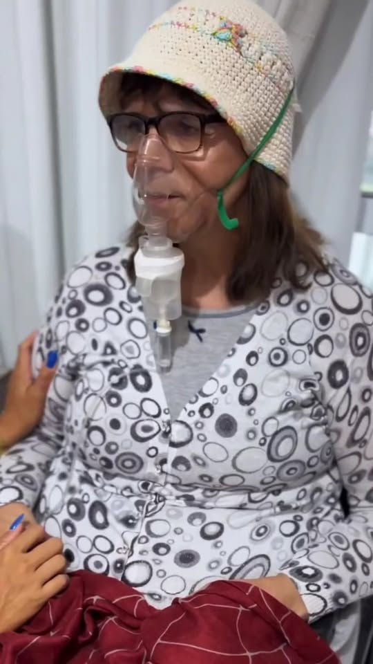 [COMPLETE] 046M1005 AG046 A tratou assim sem imaginar que teria essa grande surpresa