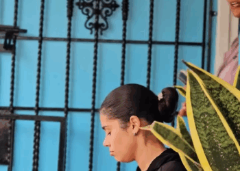 [COMPLETE] 284M1005 AH087 Quizo cuidar demasiado a su hija sin imaginar que la culpa es de ella misma