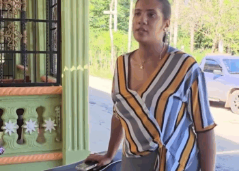 [COMPLETE] 273M1005 AH076 Descubri que mi esposa solo quería mi dinero, y tiene de amante a mi vecino