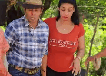 [COMPLETE] 223M1005 AH026 Mando a su esposa a donde el vecino a trabajar, pero el vecino terminó enamorándose de ella