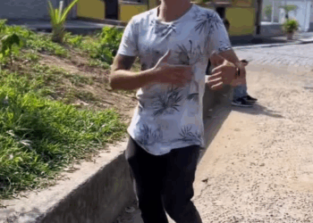 [COMPLETE] 168M1005 AG168 Elas merecem ser respeitadas