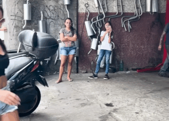 [COMPLETE] 188M1005 AG188 O mecânico ficou milionário graças a esse truque