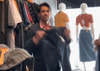 [COMPLETE] 197M1005 AG197 Milionária deu uma casa e dinheiro para este homem sem teto