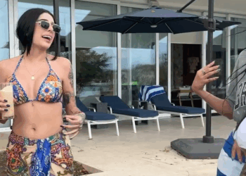 [COMPLETE] 343M1005 AL005 las cámaras lo captaron el esposo de una chica se mete sin autorización