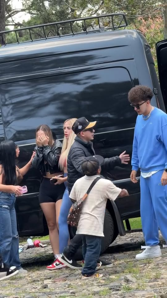 [COMPLETE] 430M1005 AL092 broma le levanto la mano a mi mujer en frente de mis amigos