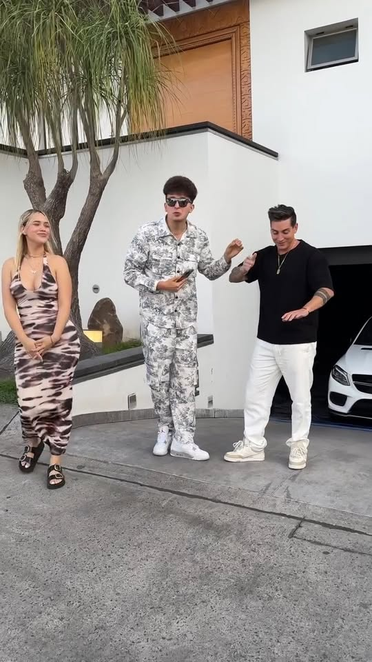 [COMPLETE] 435M1005 AL097 millonario sorprende a su esposa queriendo ir al m0tel con otro