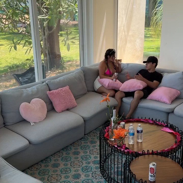 [COMPLETE] 394M1005 AL056 campanita traiciona a doris y se le va encima a pimpon