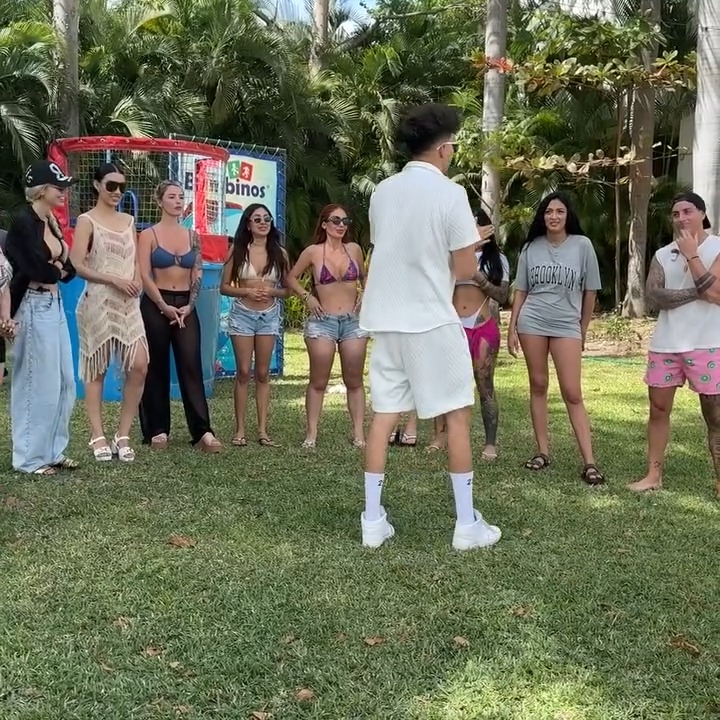 [COMPLETE] 396M1005 AL058 millonario regala cita con famoso a la mujer mas sabia