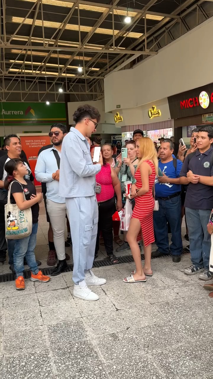 [COMPLETE] 449M1005 AL111 exponen a millonario por quitarles el diner0 a gente humilde