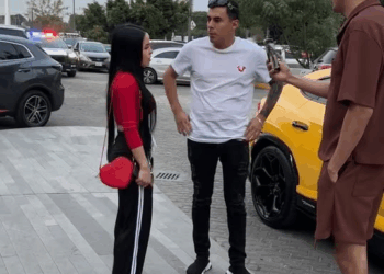 [COMPLETE] 423M1005 AL085 millonario regala dinero si dejas que tu novia la saque a pasear en un lamborghini