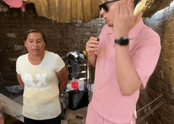 [COMPLETE] 426M1005 AL088 perdieron su casa por las inundaciones y no imaginaron lo que venía