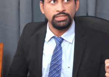 [COMPLETE] 526M1005 AN026 Así fue como descubrí a esta ladrona de joyas