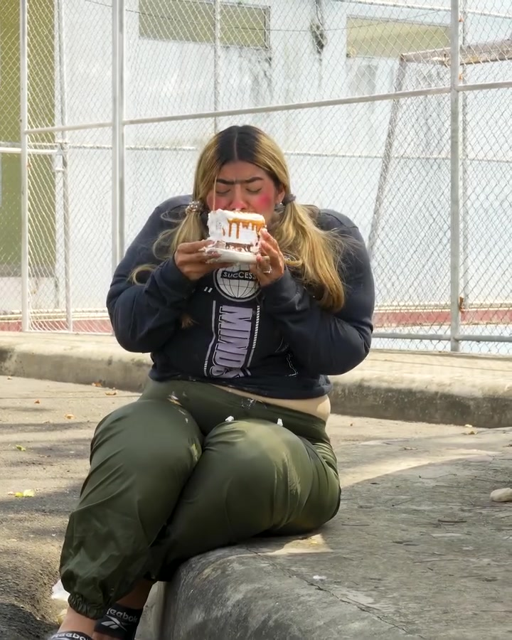 [COMPLETE] 503M1005 AN003 Dejó a su esposa por ser descuidada hasta que la vio con su nuevo físico