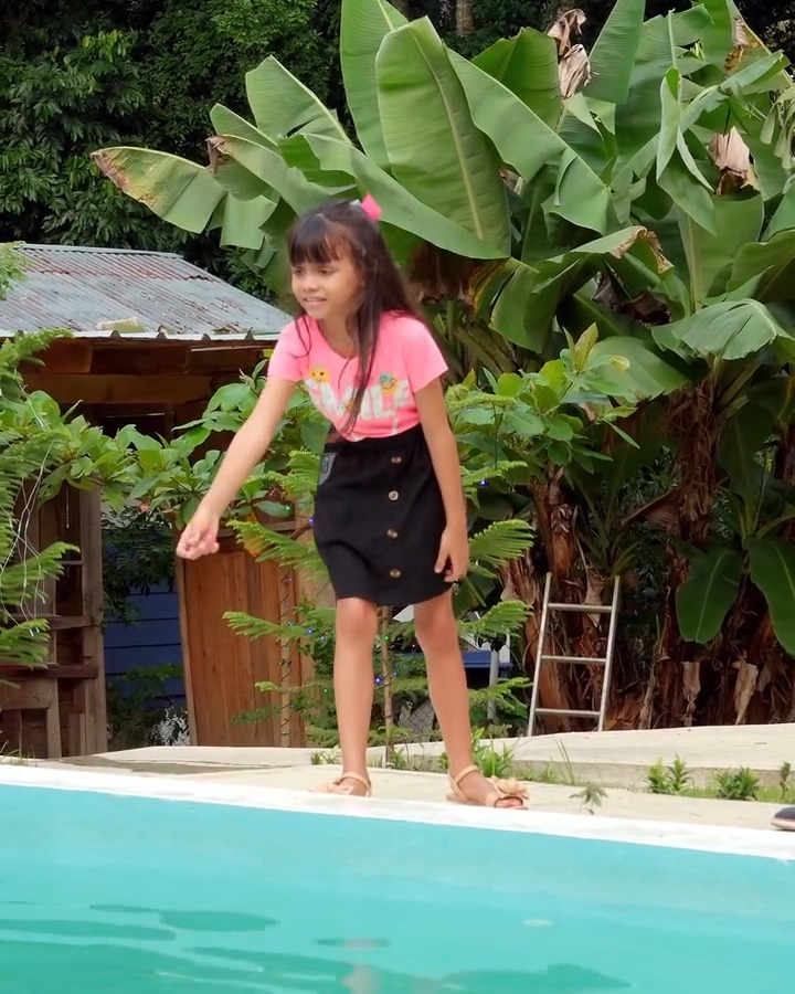 [COMPLETE] 574M1005 AN074 Le niegan la entrada a madre e hija a un hotel sin imaginar que eran las dueñas