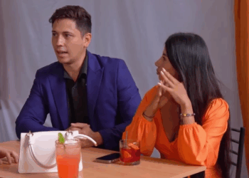 [COMPLETE] 512M1005 AN012 Amante se disfraza de mujer para escapar del marido