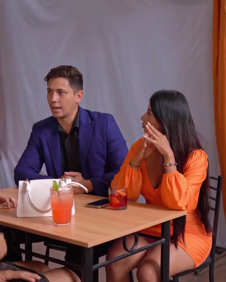 [COMPLETE] 512M1005 AN012 Amante se disfraza de mujer para escapar del marido