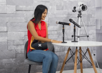 [COMPLETE] 607M1005 AN107 Trató mal a la verdulera sin imaginar en quien se convertiría