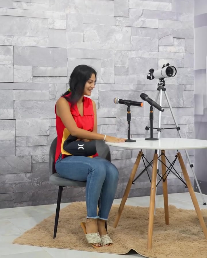 [COMPLETE] 607M1005 AN107 Trató mal a la verdulera sin imaginar en quien se convertiría