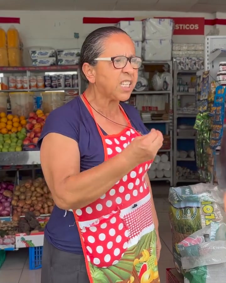 [COMPLETE] 518M1005 AN018 Mujer fiaba productos y luego se escondía para no pagar, así terminó