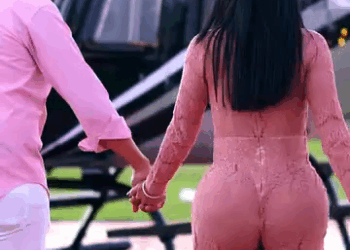 [COMPLETE] 540M1005 AN040 Piloto puso a prueba a su novia interesada con un helicóptero