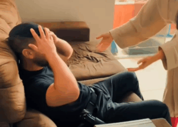 [COMPLETE] 079M1005 AG079 Ela não respeitava seu lar até que um dia