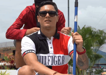 [COMPLETE] 666M1005 AN166 Joven recupera la visión para ver como su esposa le es infiel con su propio padre