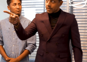 [COMPLETE] 565M1005 AN065 Trato mal al jardinero del hotel sin saber que era hijo del dueño