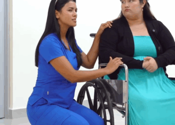 [COMPLETE] 588M1005 AN088 Le niegan asiento a embarazada sin saber que era la jefa