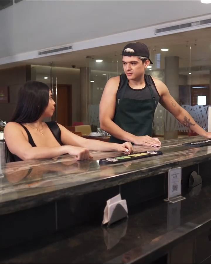 [COMPLETE] 689M1005 AN189 Ella me rechazó por ser pobre hasta que vio que era millonario y así reaccionó