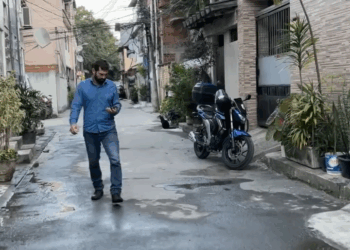 [COMPLETE] 088M1005 AG088 Esse homem mostrou que mesmo na provação não podemos diminuir nossa essência, pois sempre existirão